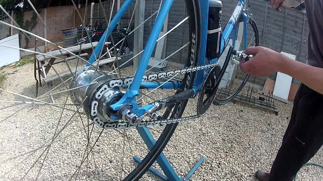 Page de garde -Sturmey Soldes